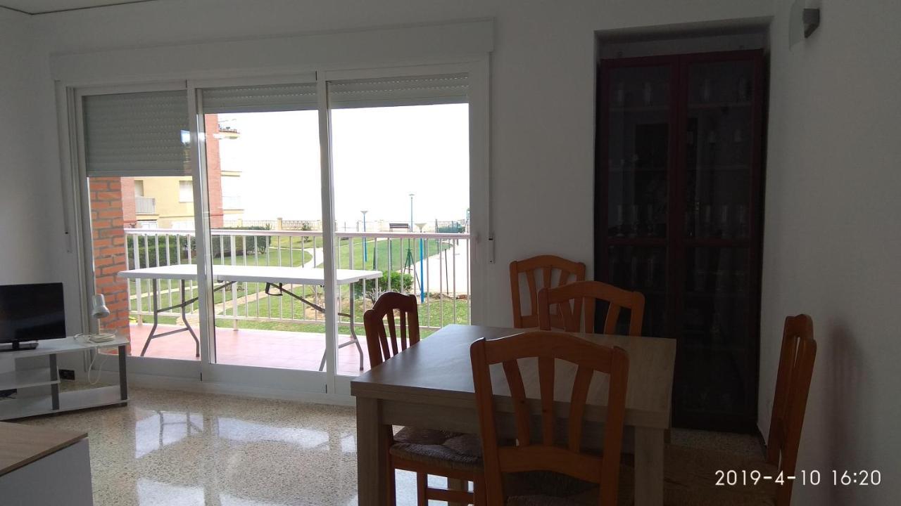 Apartamento Primera Linea De Mar Дения Екстериор снимка