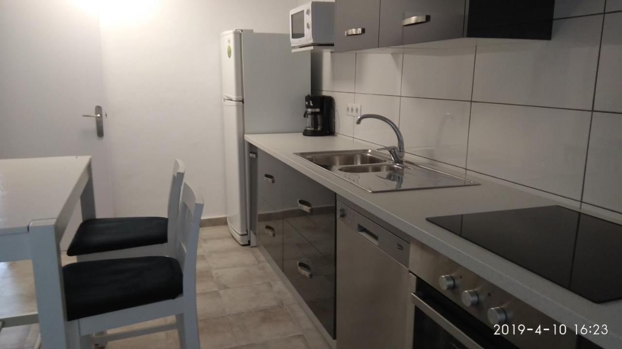 Apartamento Primera Linea De Mar Дения Екстериор снимка